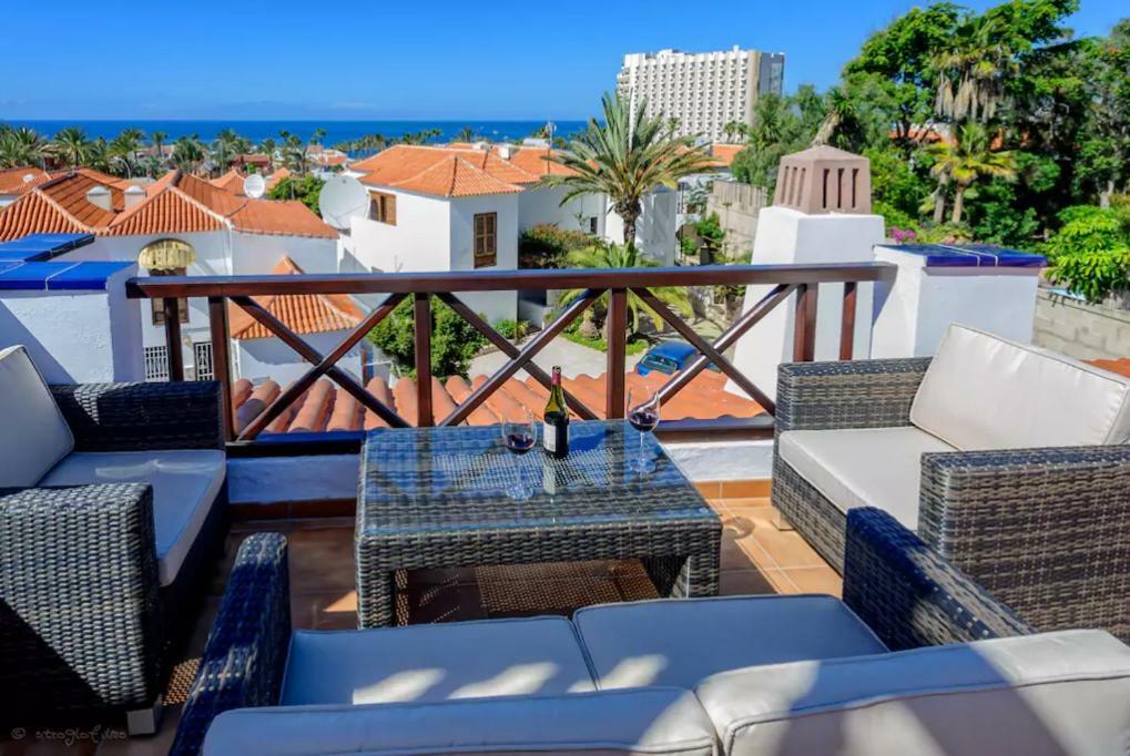 Apartment In Playa De Las Americas 1 Zewnętrze zdjęcie